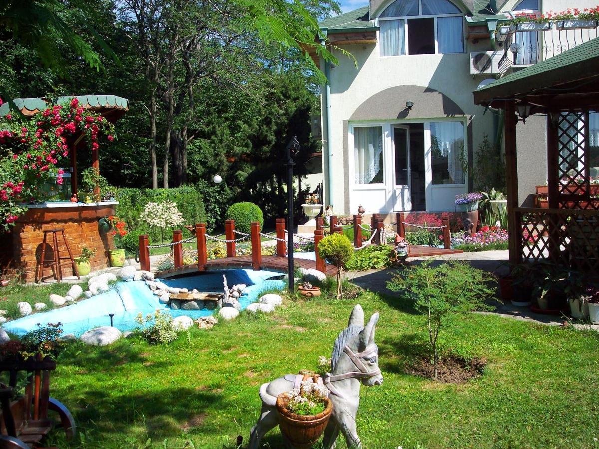 Vila Saltanat 41 Varna Pokoj fotografie